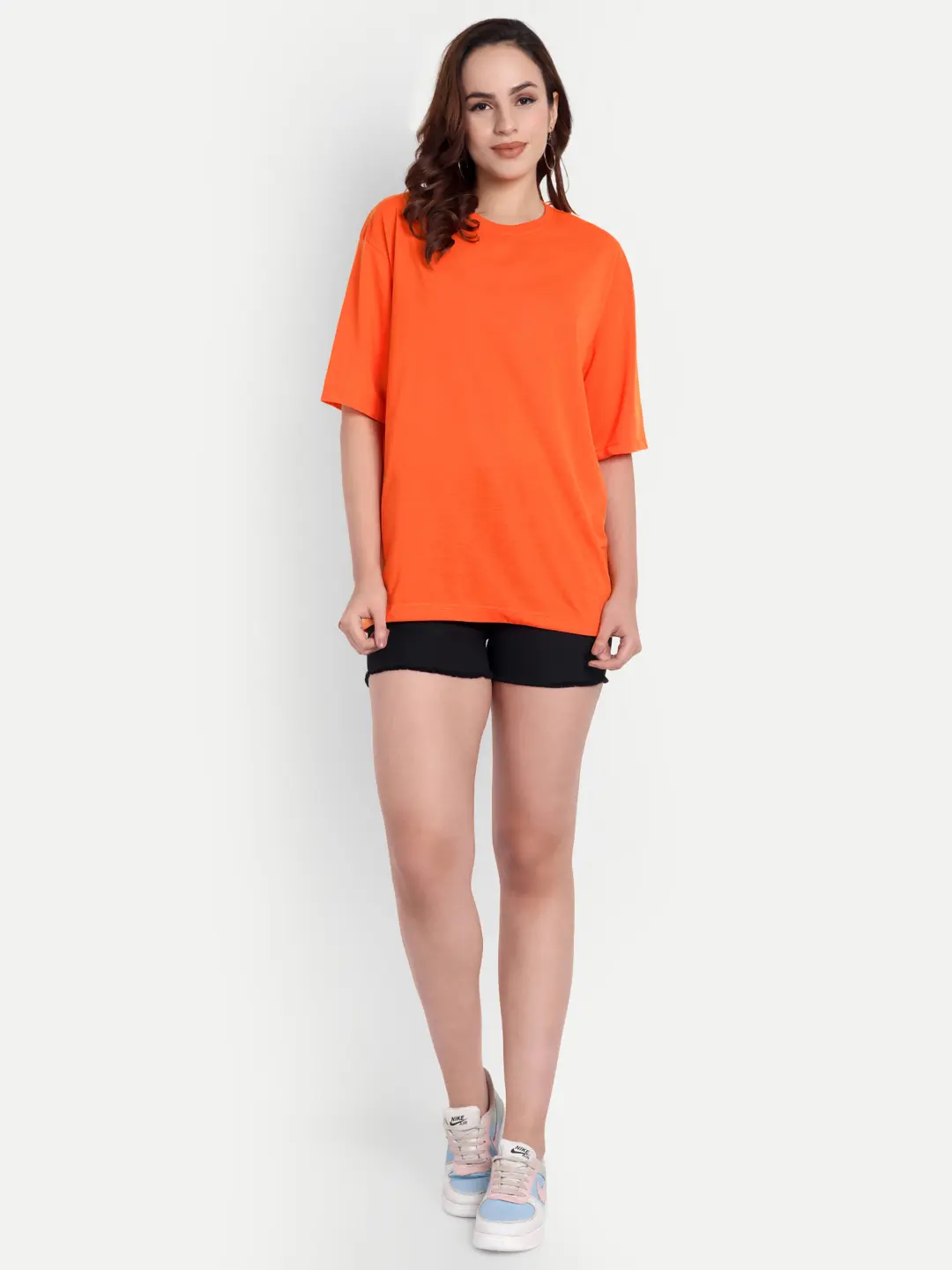 ecomm female shoot